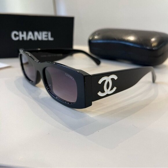 Chanel Black Frame Cat-Eye Sunglasses, Gold Chain Trim - Picture 1 of 8
